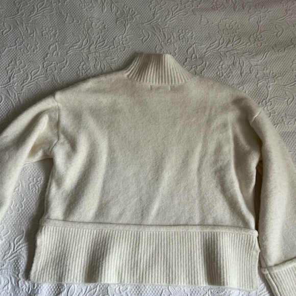 Marled Cream Cowl Neck Sweater with Ribbed Detailing - Picture 2 of 7